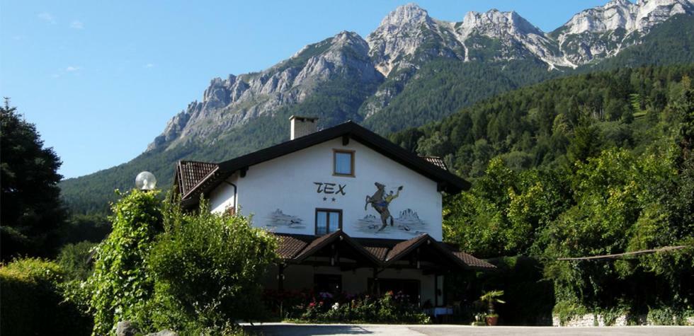 Botton D'Oro Delle Dolomiti Bed and Breakfast Vattaro Eksteriør billede