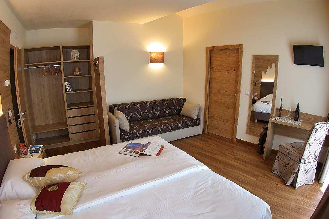 Botton D'Oro Delle Dolomiti Bed and Breakfast Vattaro Eksteriør billede