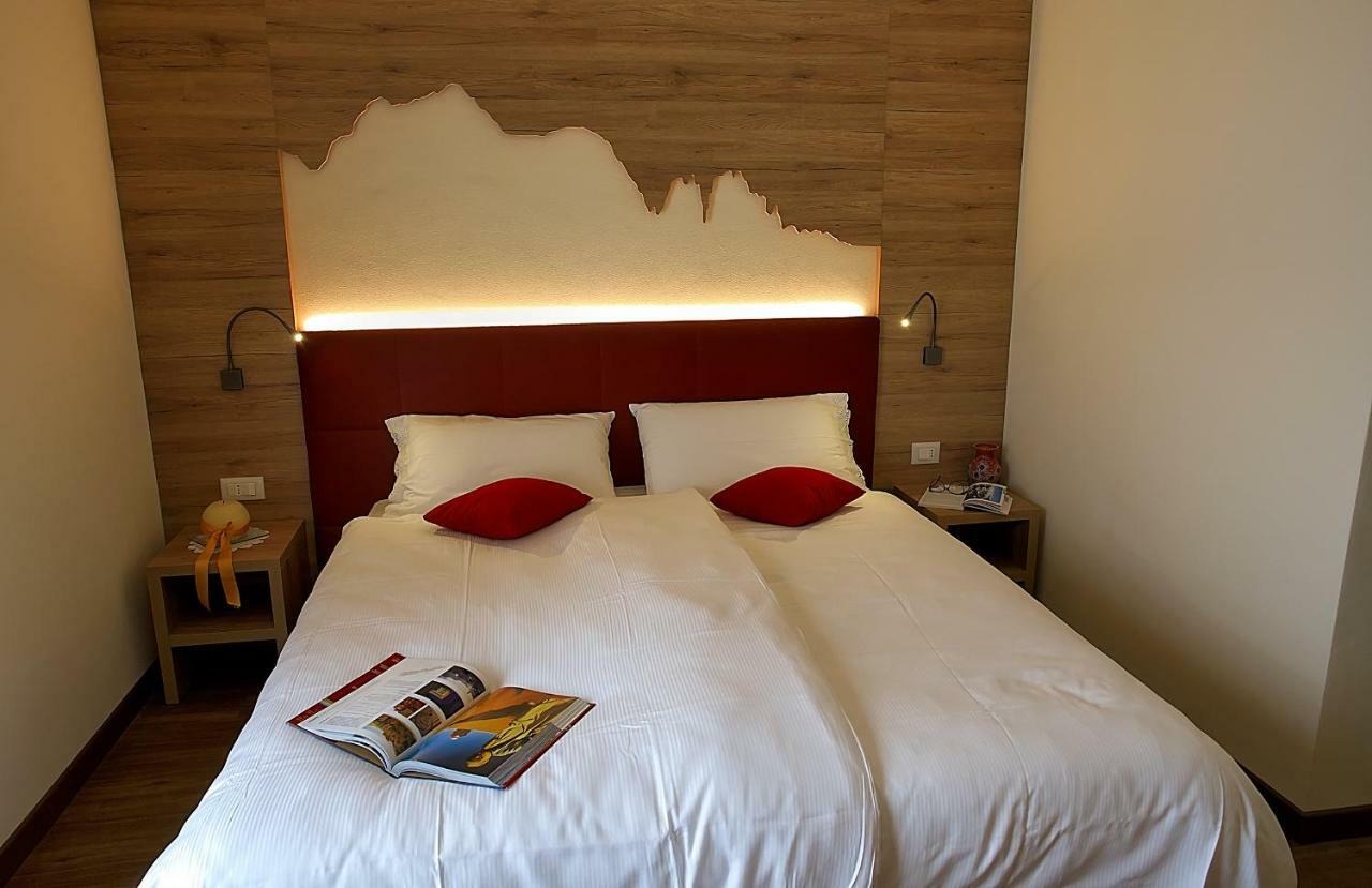 Botton D'Oro Delle Dolomiti Bed and Breakfast Vattaro Eksteriør billede